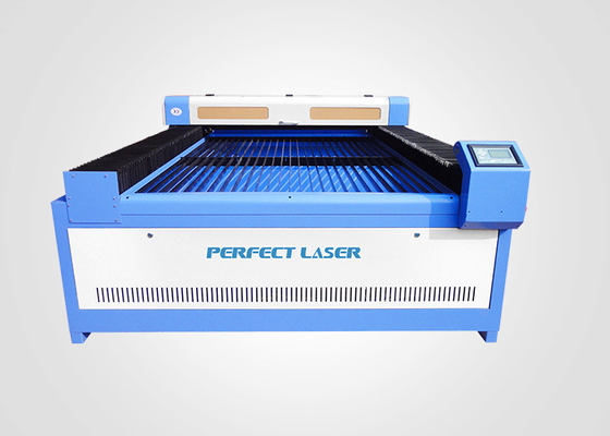 Máquina de corte a laser de CO2 de leito plano de alta precisão / máquina de gravação a laser de vidro