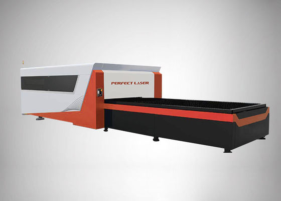 Cortador a laser de fibra de metal CNC de alta velocidade Raycus / Max / IPG com plataforma de troca